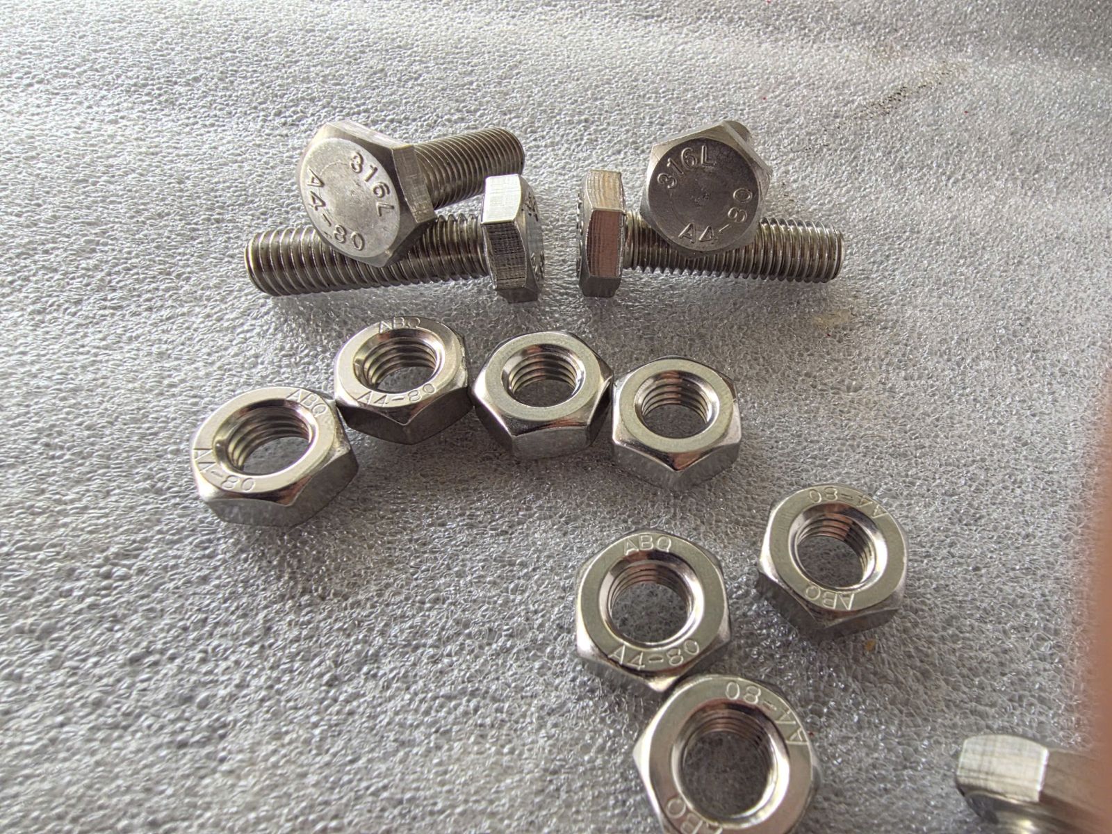Bulong inox A4-80
