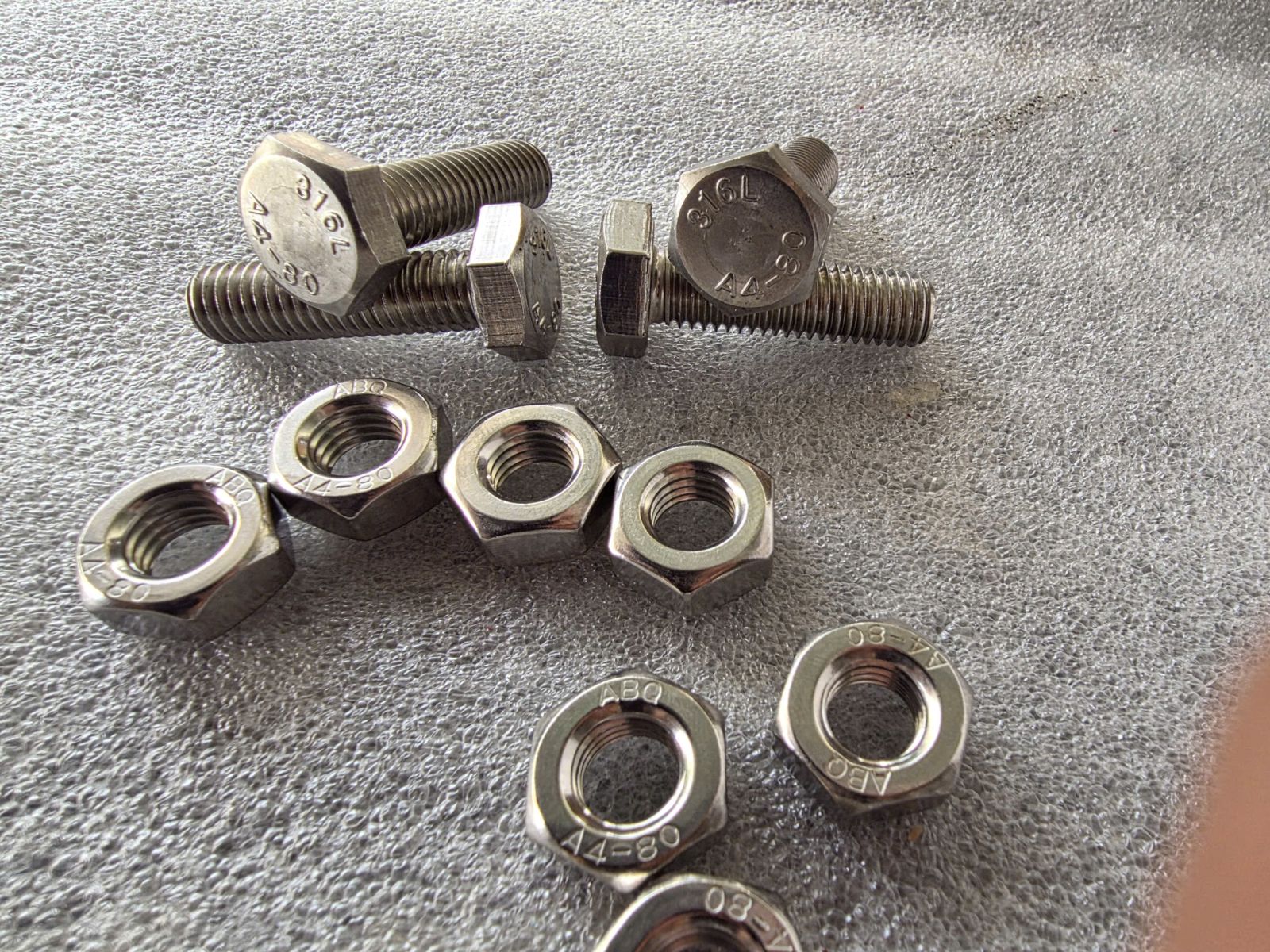 Bulong inox A4-80